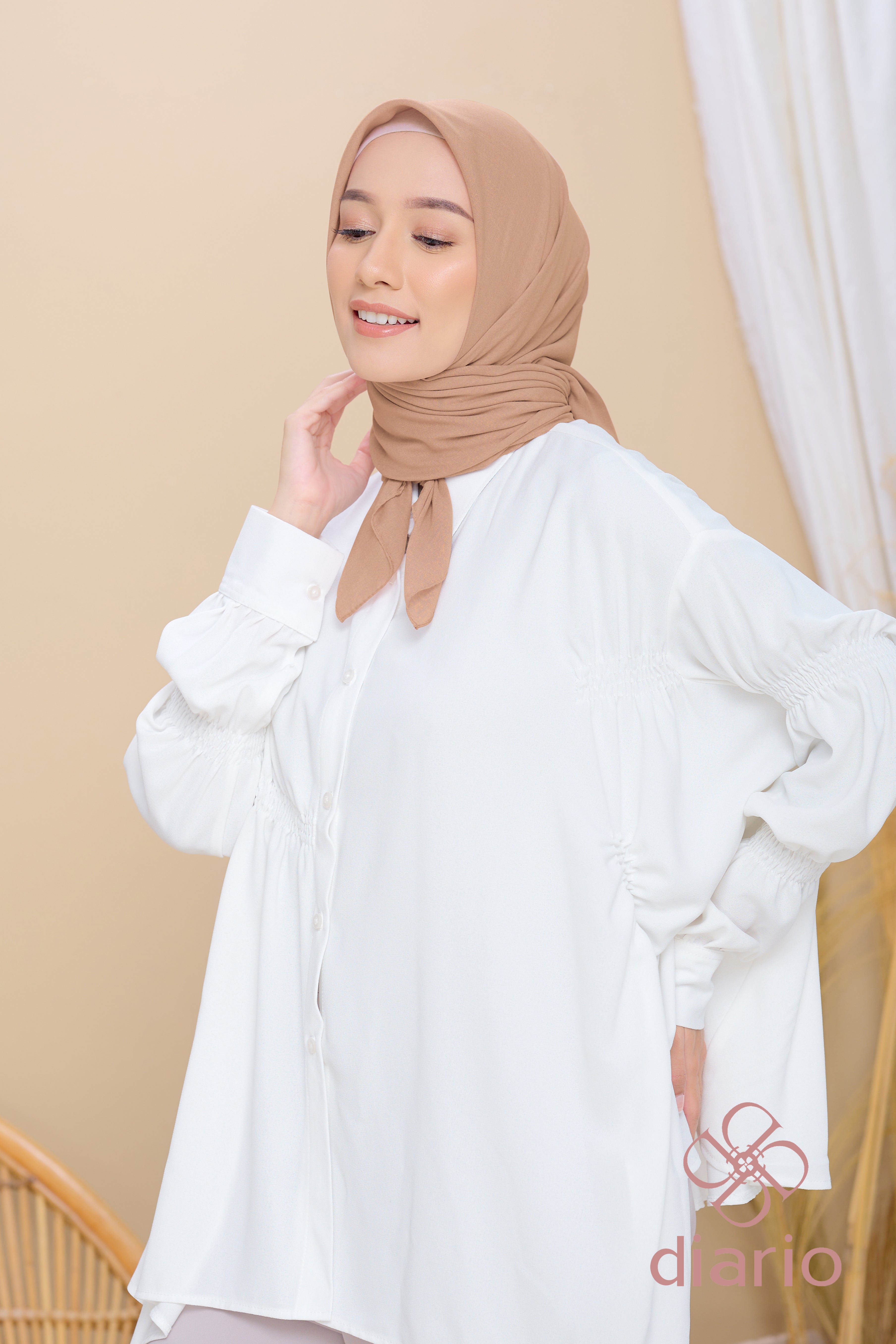 Diario - Kerudung Segi Empat Paris Japan Premium Plain Scarf