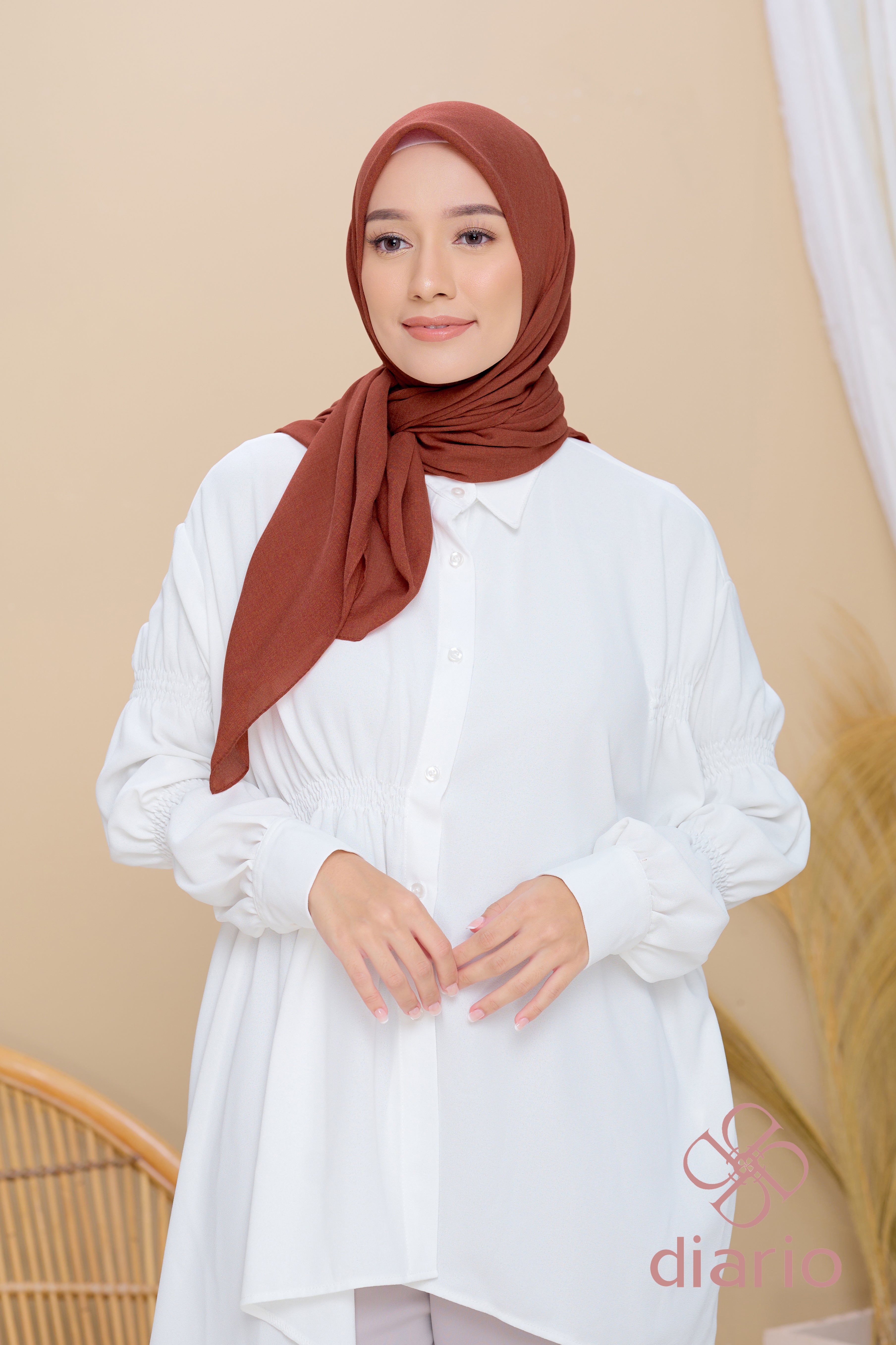 Diario - Kerudung Segi Empat Paris Japan Premium Plain Scarf