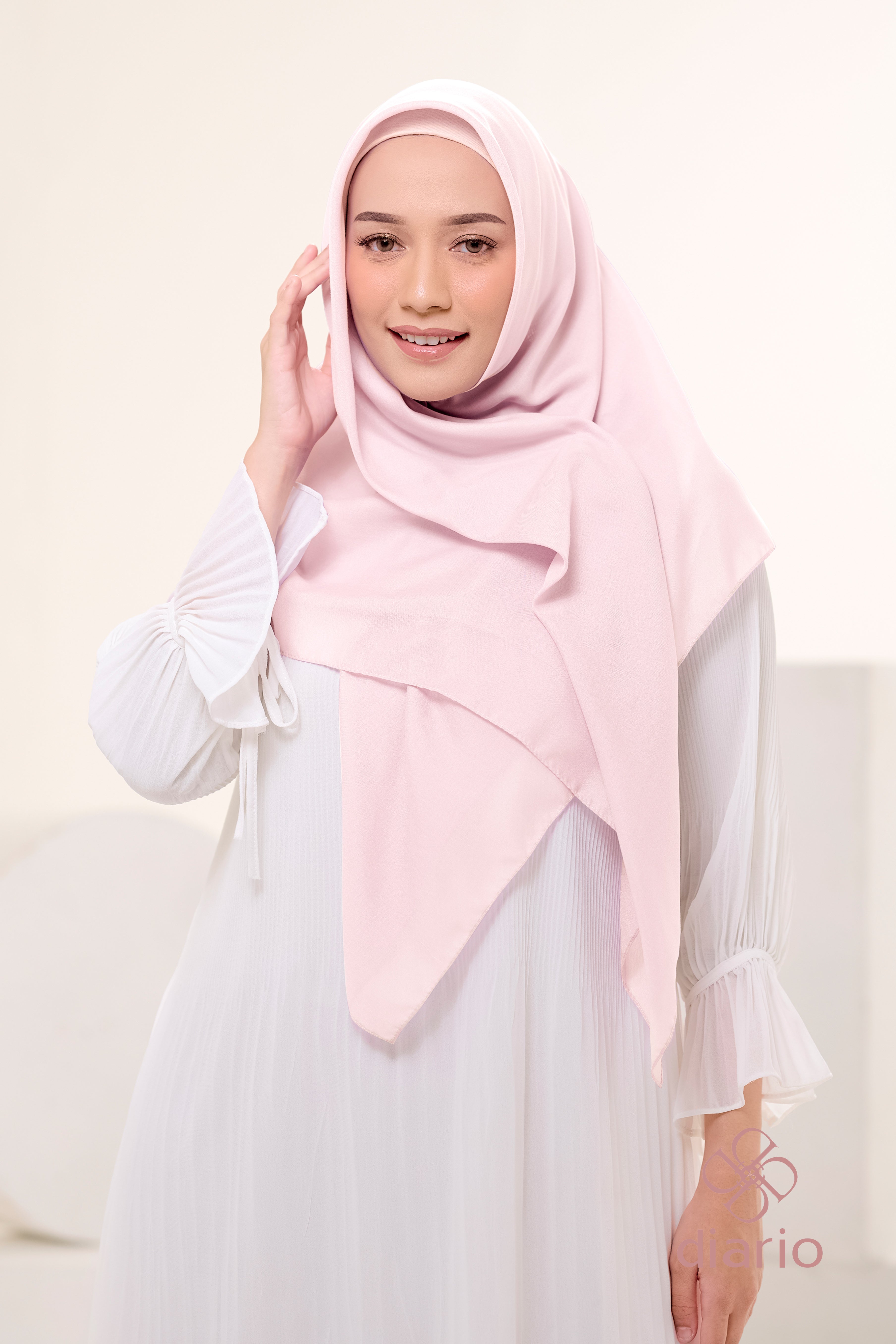 Diario - Kerudung Segi Empat Ultrafine Plain Scarf Voal Nude Series
