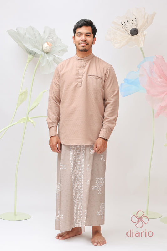 Diario x Dwihanda - Sarung Dewasa Rekah Series