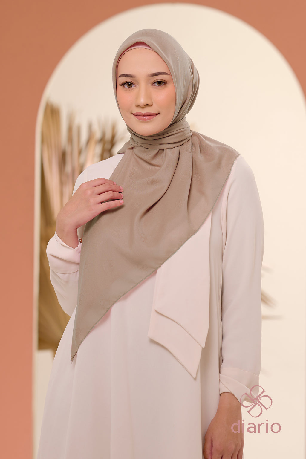 Diario - Hijab Wanita Signature Scarf Voal