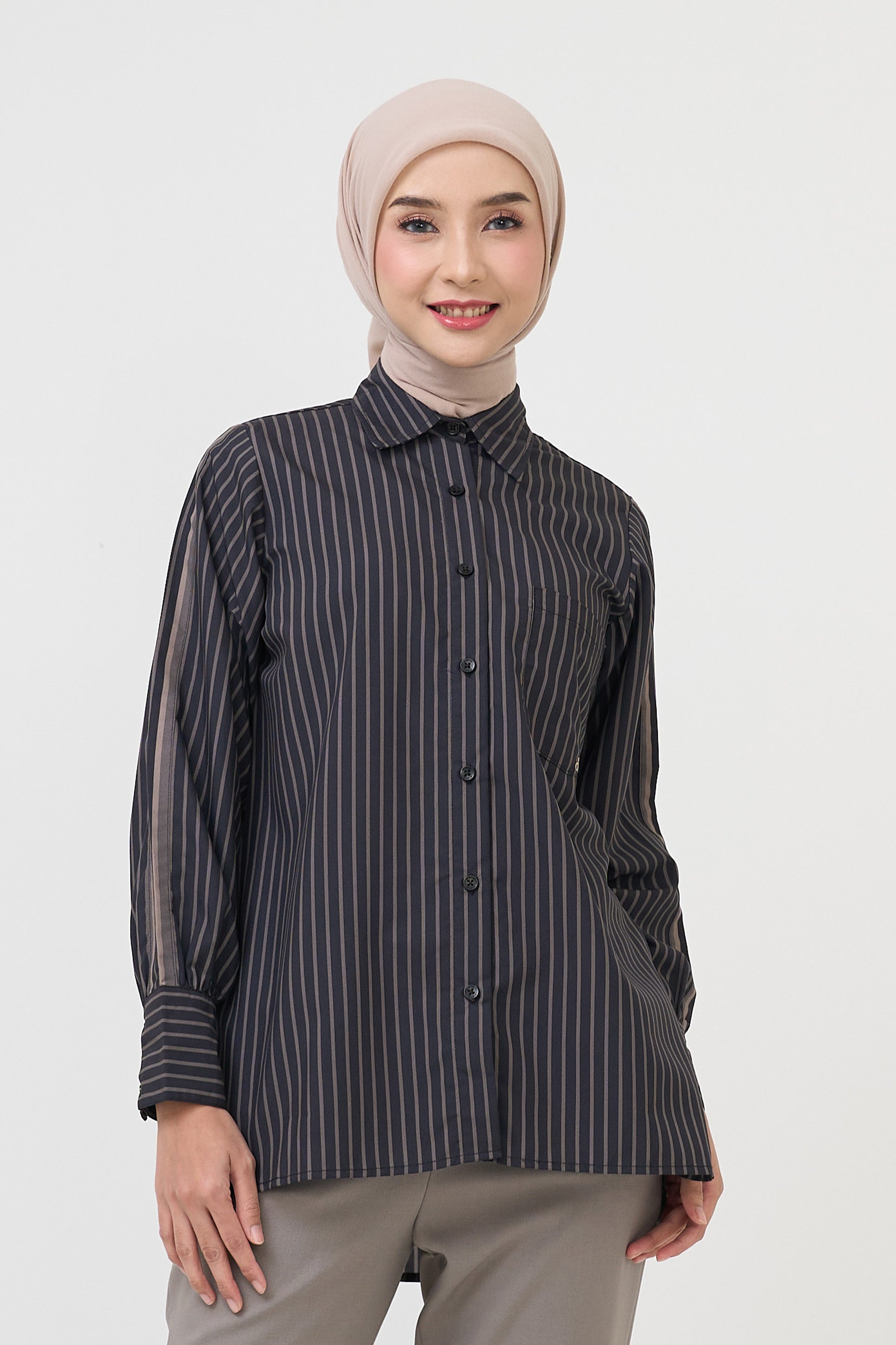 Kemeja Wanita Vanesa Series