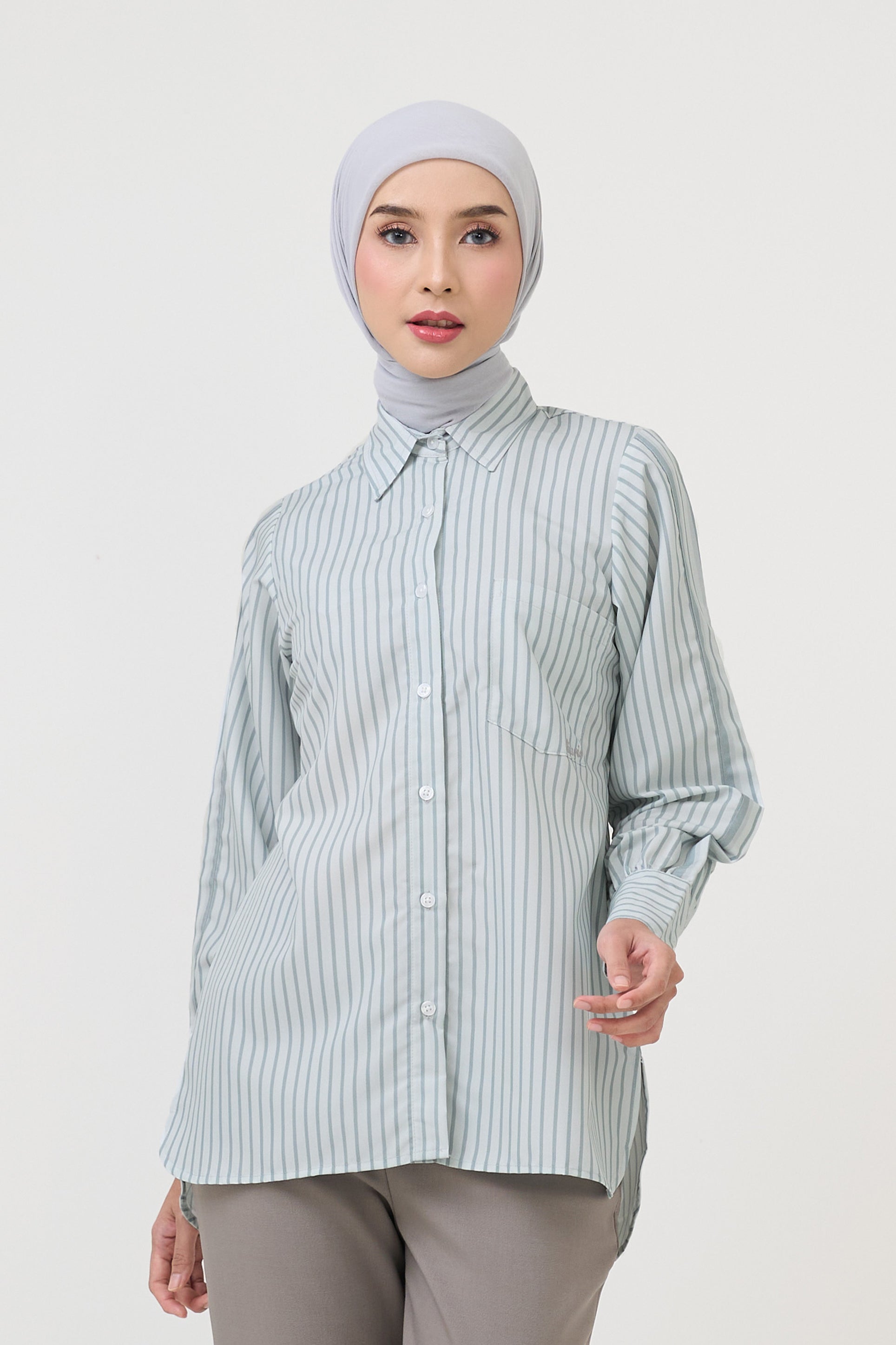 Kemeja Wanita Vanesa Series