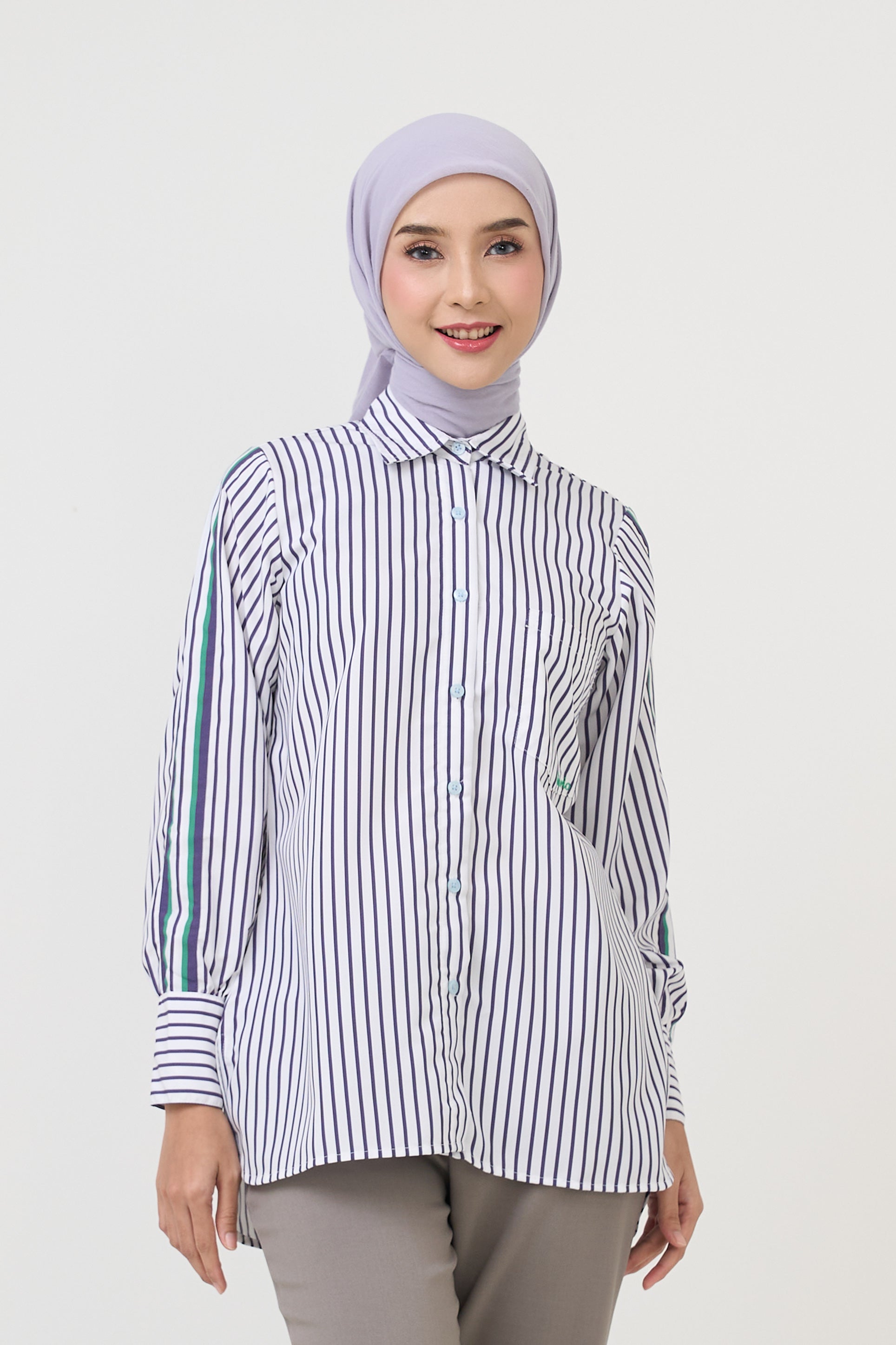 Kemeja Wanita Vanesa Series