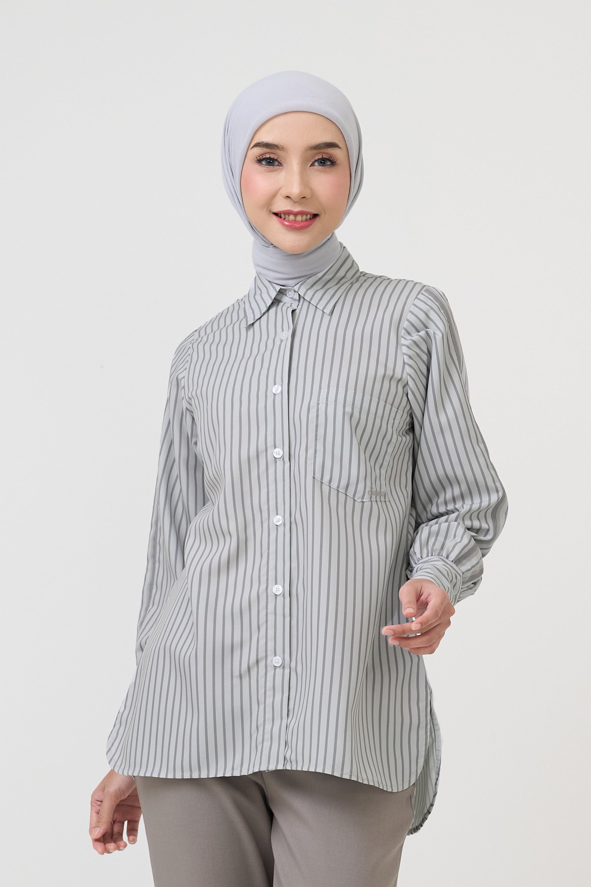 Kemeja Wanita Vanesa Series