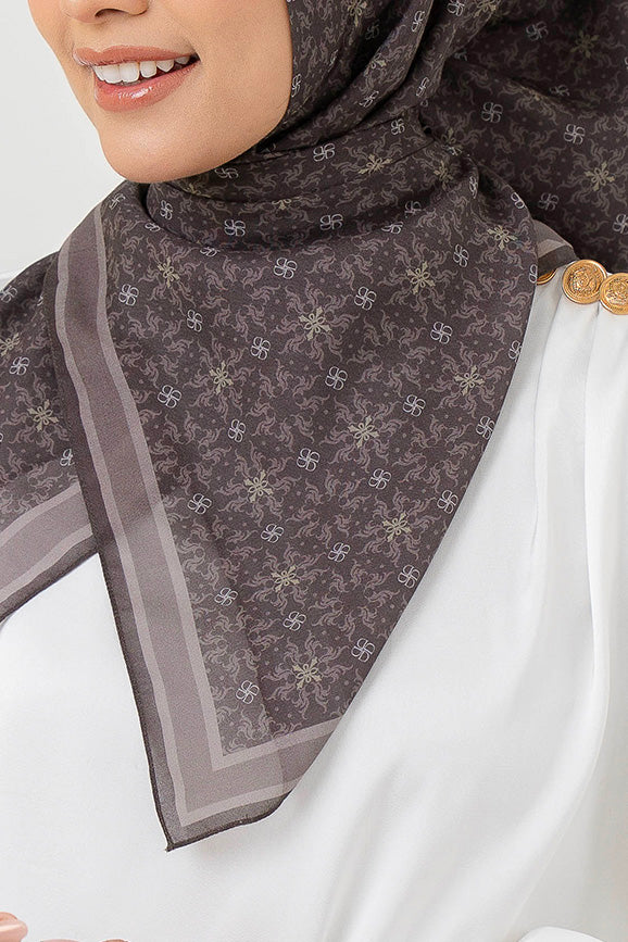 Ultrafine Livia Scarf Kerudung Segi Empat