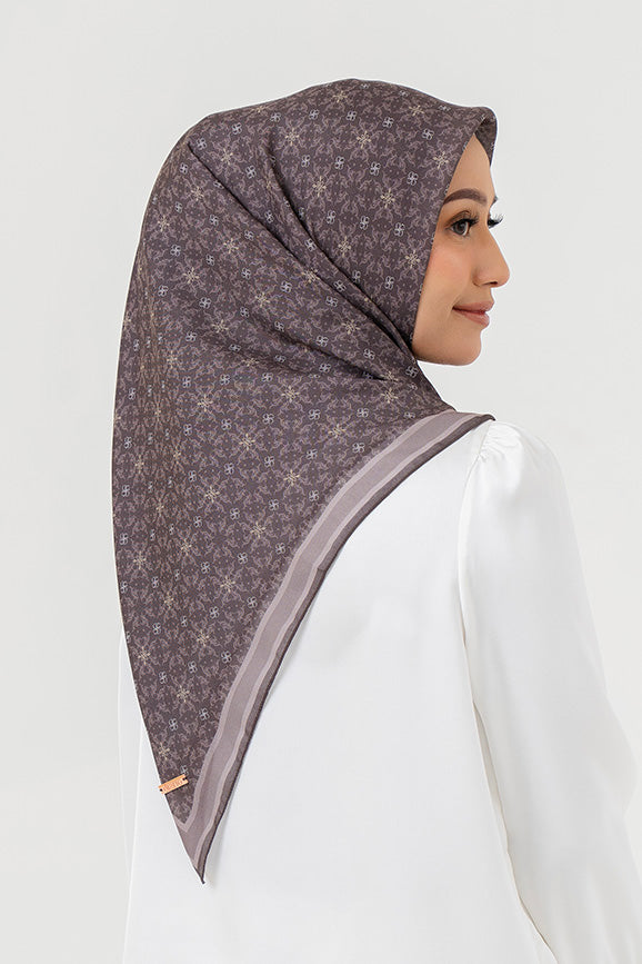 Ultrafine Livia Scarf Kerudung Segi Empat