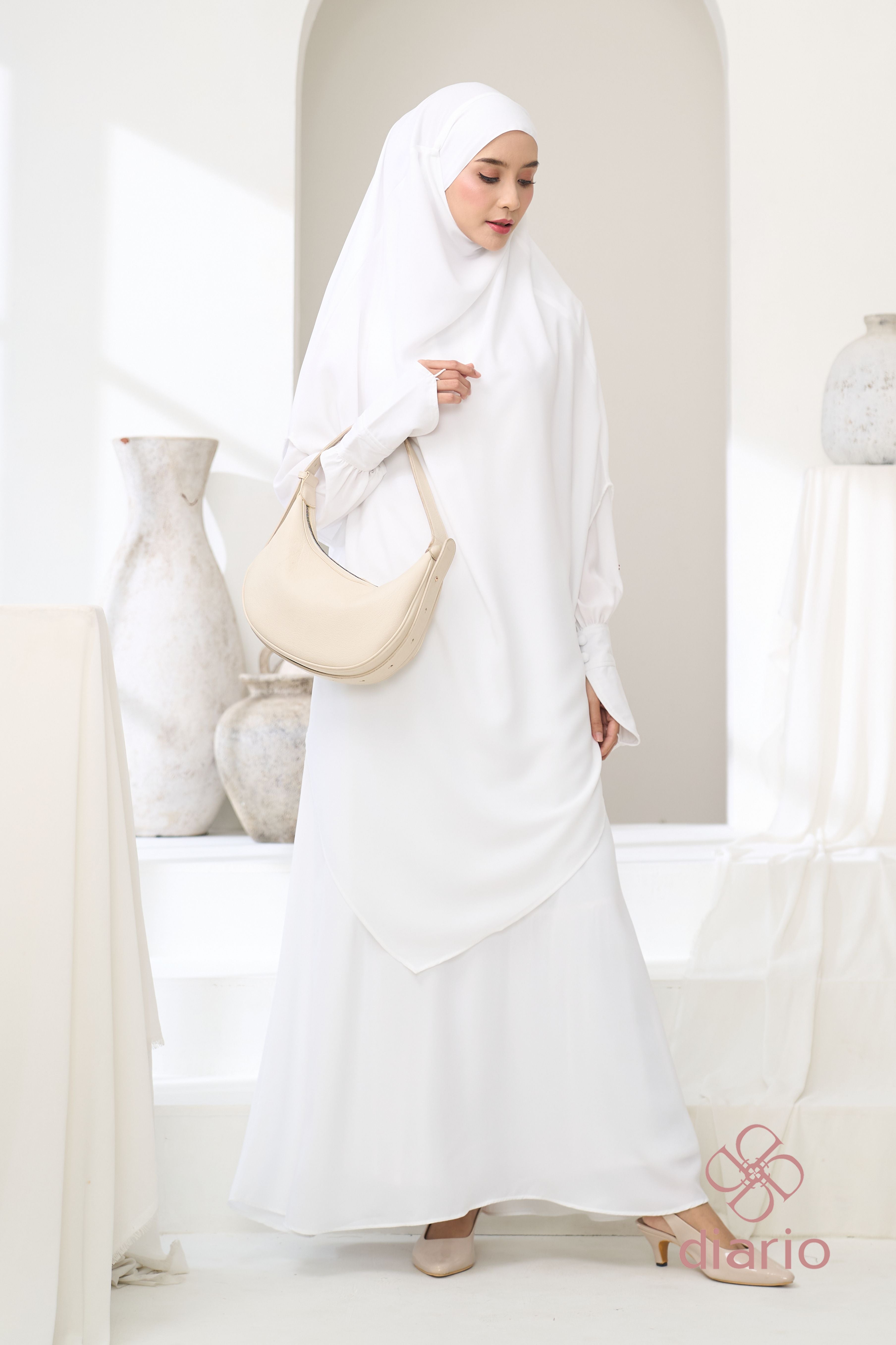 Diario - Yerra Abaya Set Khimar Haji dan Umrah