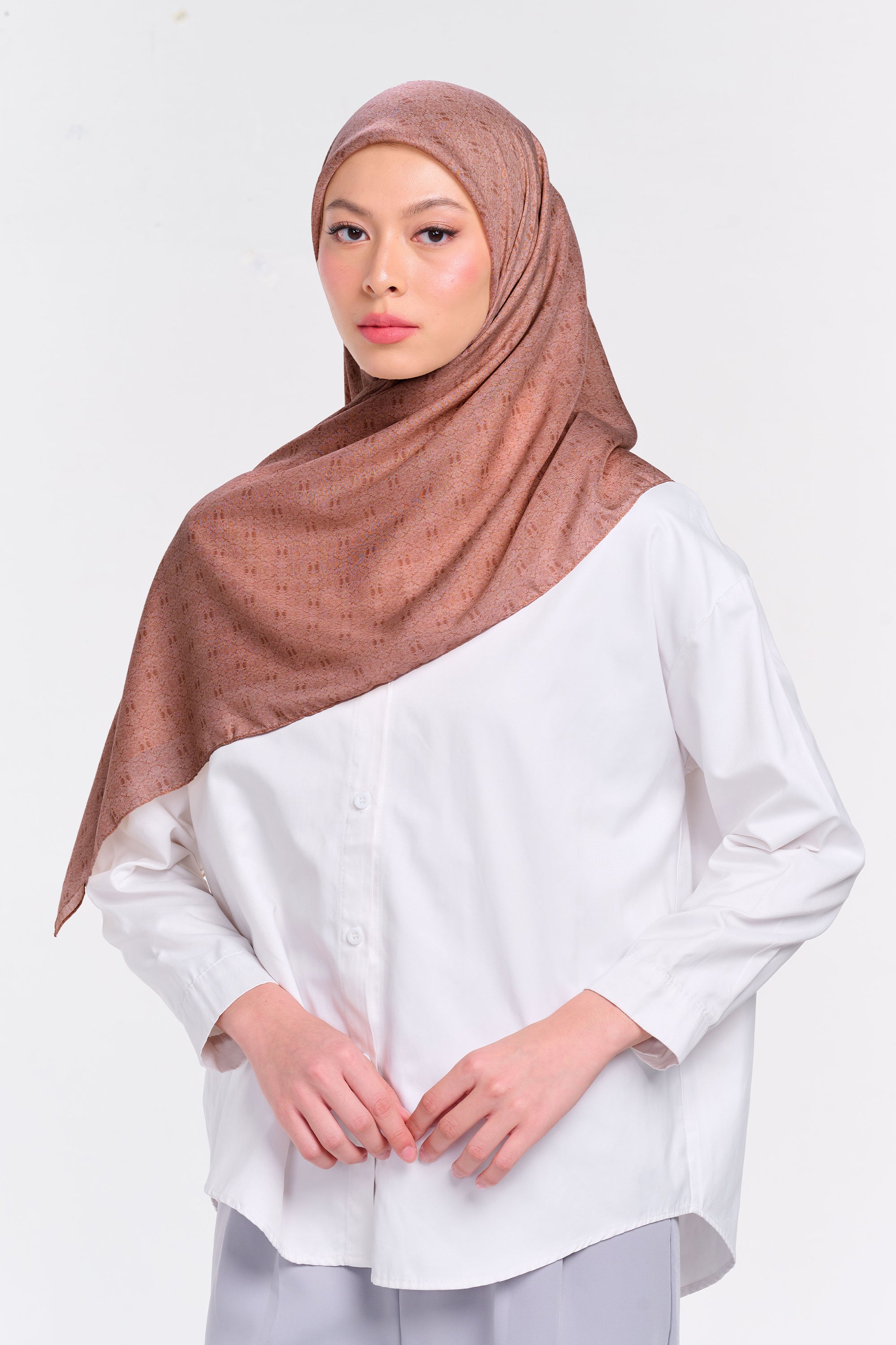 Ultrafine Zea Scarf Kerudung Segi Empat