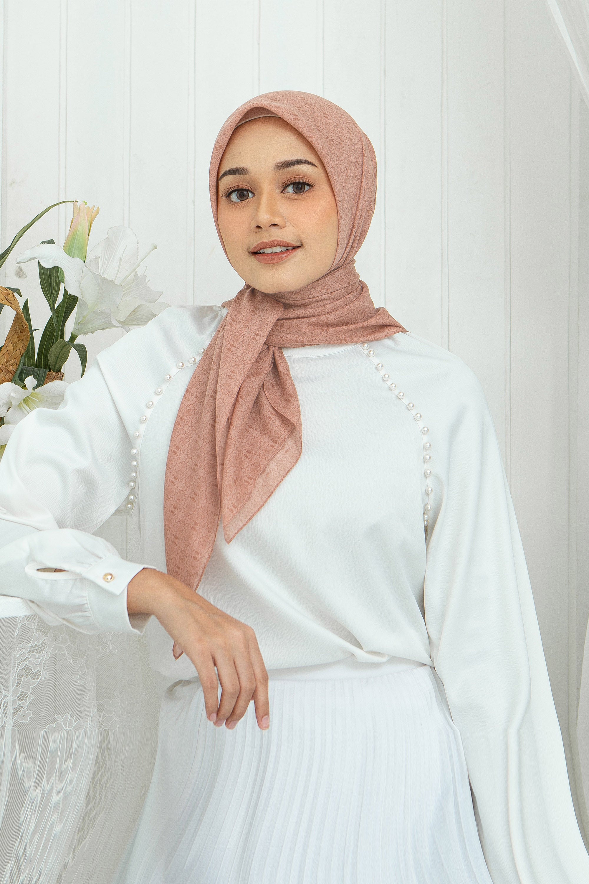 Ultrafine Zea Scarf Kerudung Segi Empat