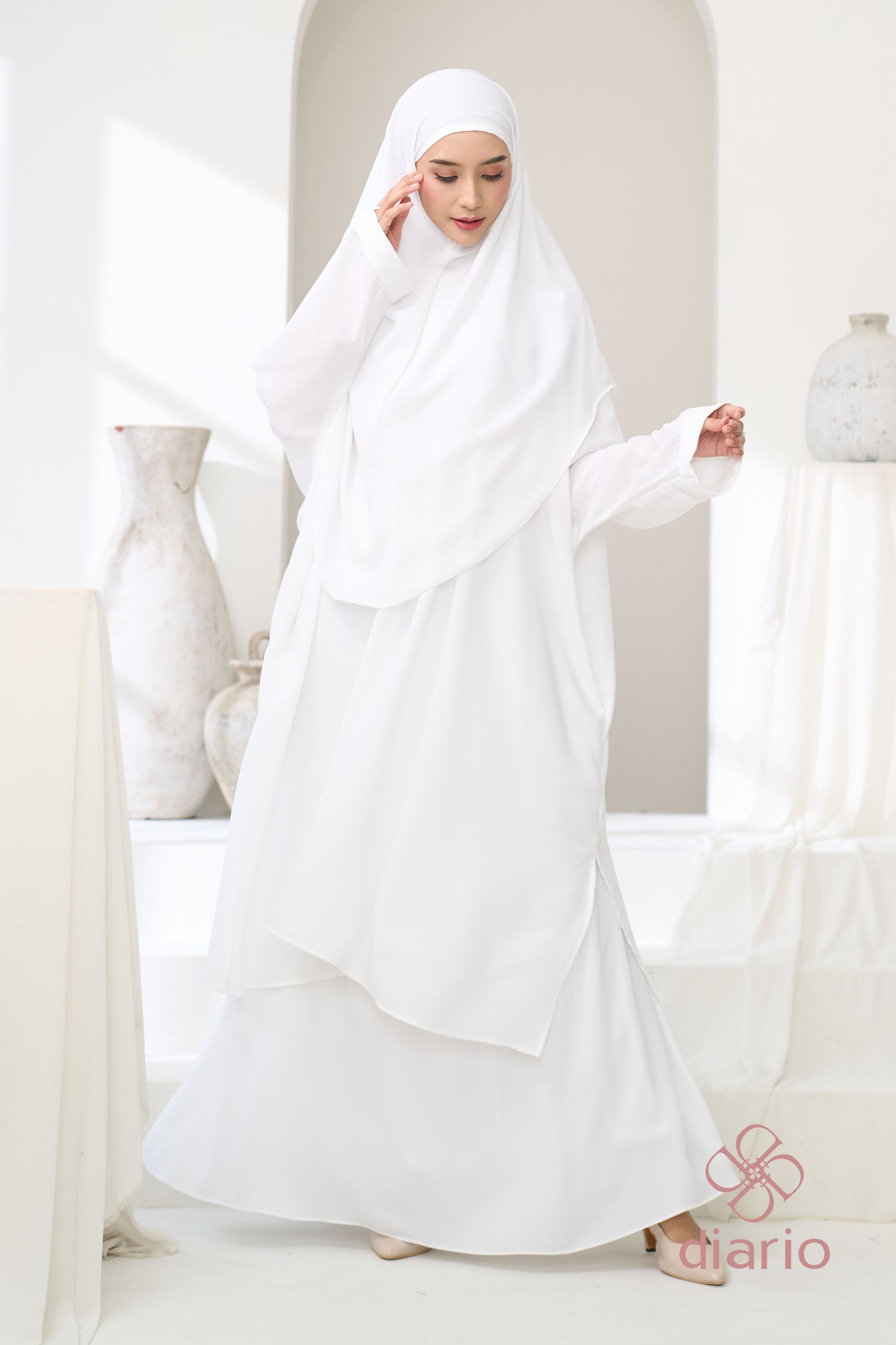 Diario - Giani Abaya Tunik Set Khimar Haji dan Umrah