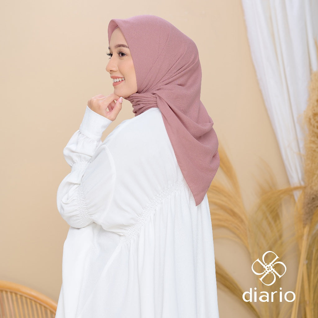 Diario - Kerudung Segi Empat Paris Premium Plain Scarf Vol. 2