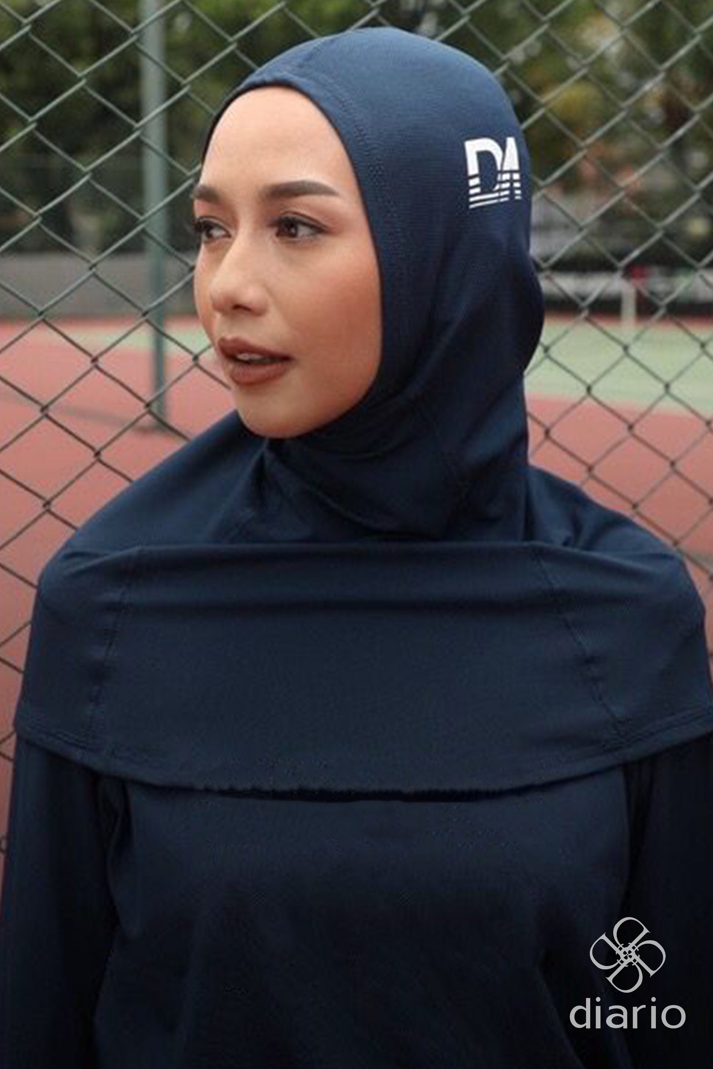 Diario Active - Kerudung Olahraga Handsfree Earphone