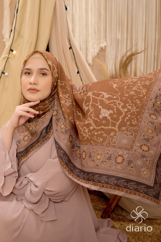 Diario x Dwihanda - Kerudung Segi Empat Rhapsody Series Scarf