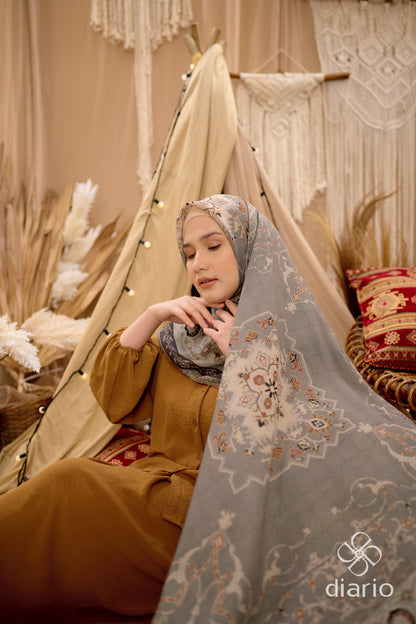 Diario x Dwihanda - Kerudung Segi Empat Rhapsody Series Scarf